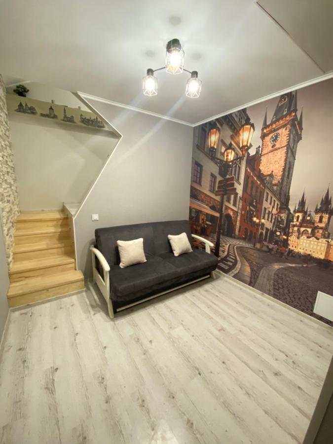 Чудові Апартаменти «D.I.M.» В Старому Місті Kamianets-Podilskyi Exterior photo