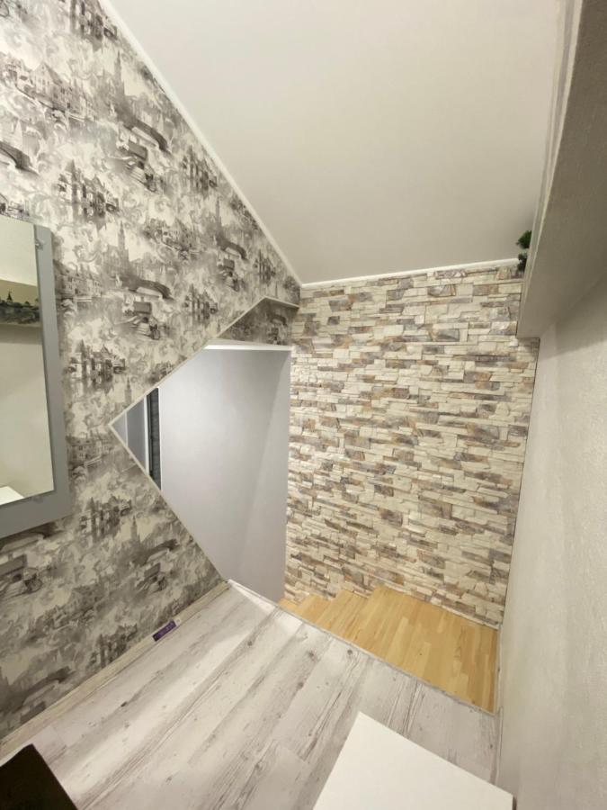 Чудові Апартаменти «D.I.M.» В Старому Місті Kamianets-Podilskyi Exterior photo